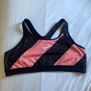 nike pro sports bra